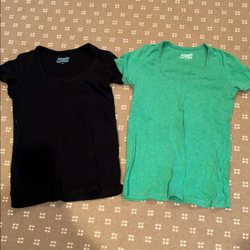 Excellent used condition maternity top